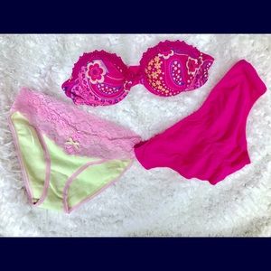 NWOT VICTORIA’S SECRET STRAPLESS BOHO FLORAL BRA PANTIES